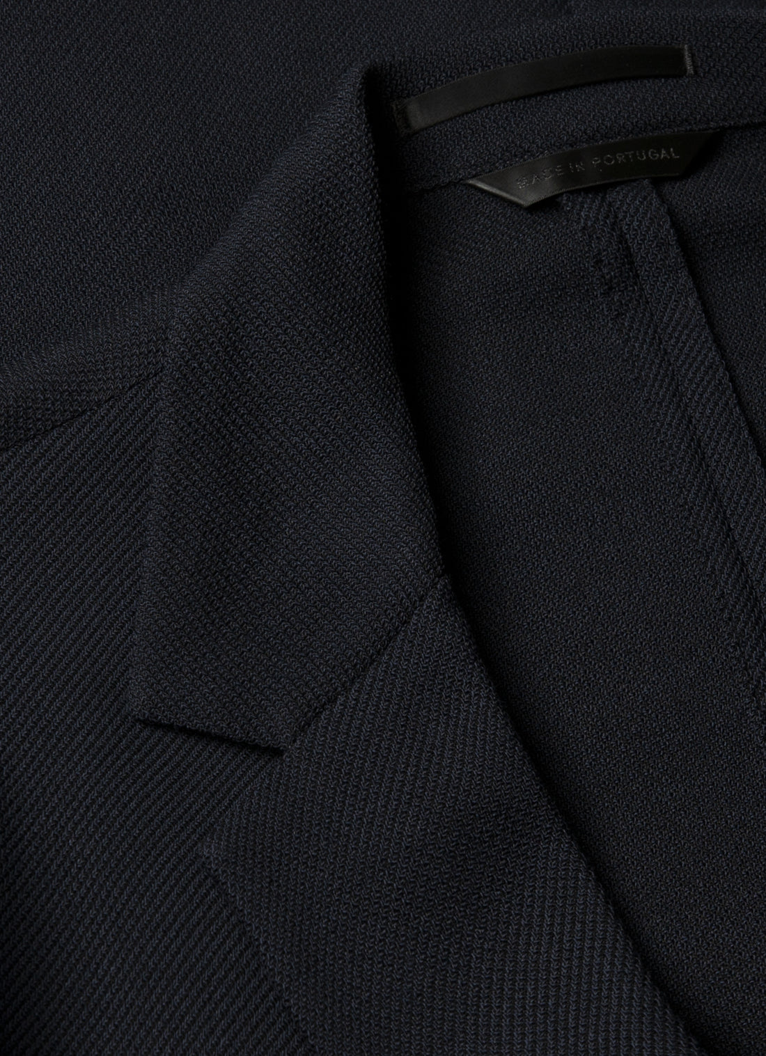 Men's Textured Wool Blazer in Navy