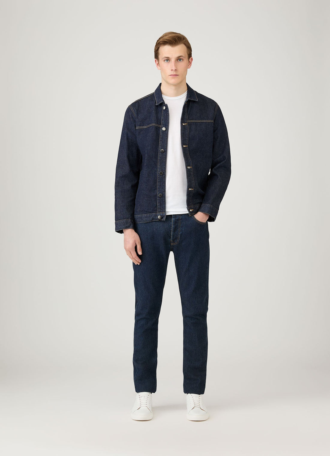 Men's Slim Fit Jeans in Rinse Wash Denim