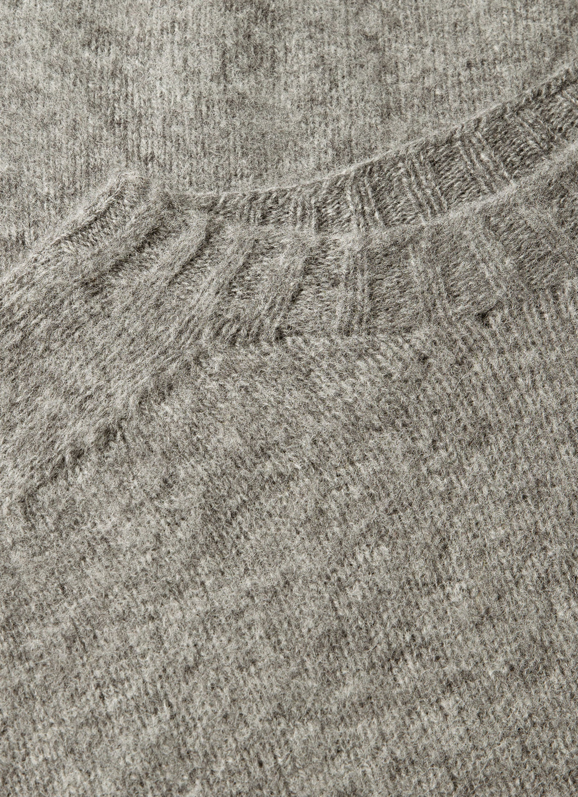 Men's Shetland Crew Neck Jumper in Mid Grey Melange