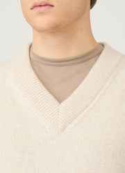 Men's Lambswool V-neck Jumper in Oatmeal Melange