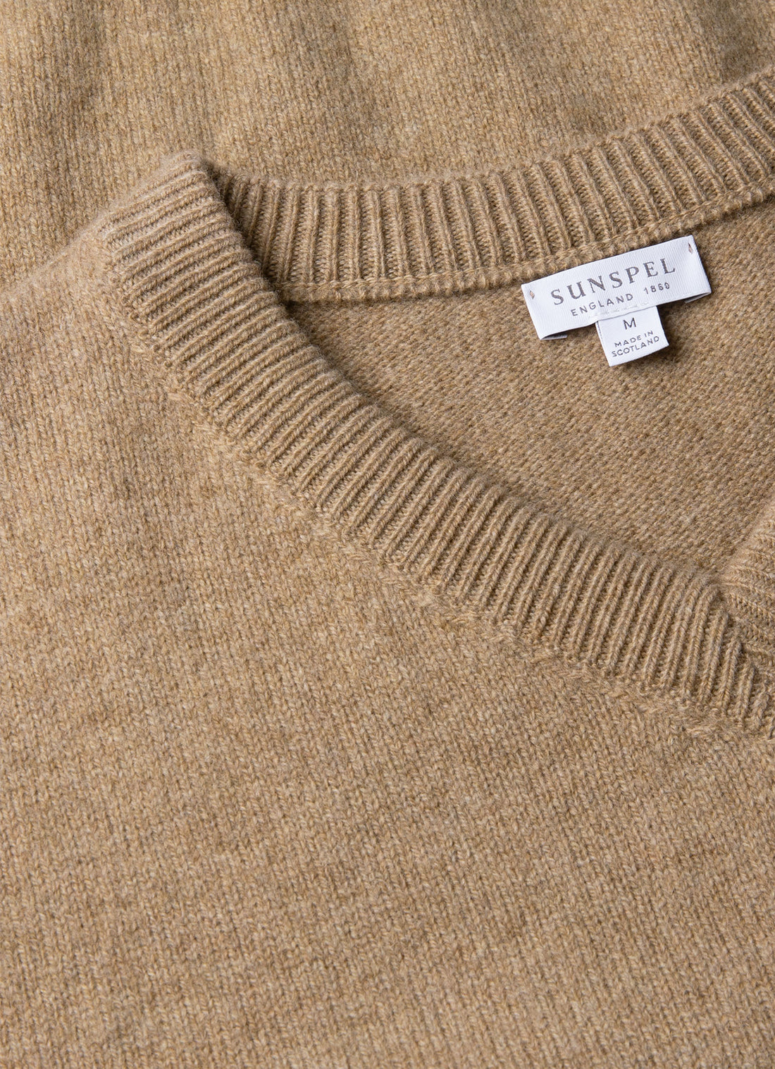 Men's Lambswool Vest in Sandstone