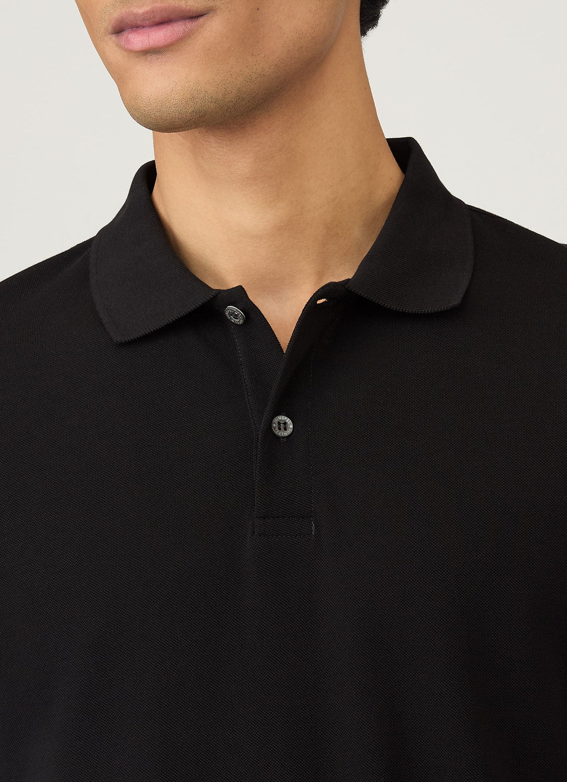 Men's Piqué Polo Shirt in Black