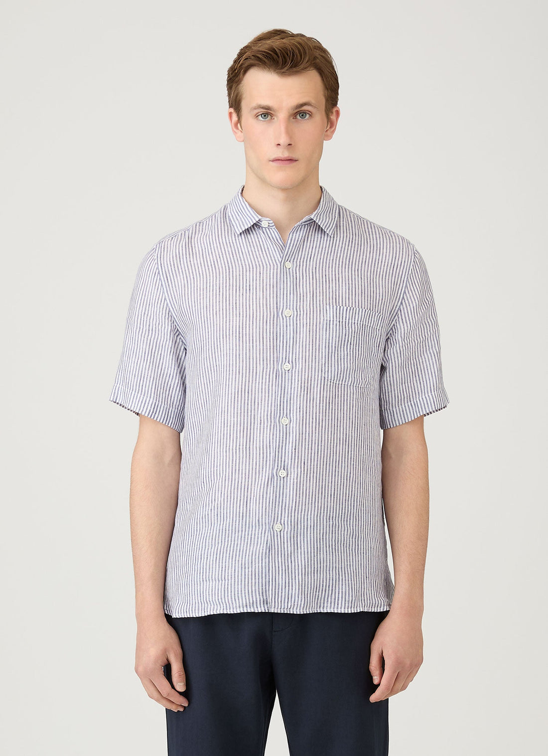 Men's Short Sleeve Linen Shirt in Navy/White