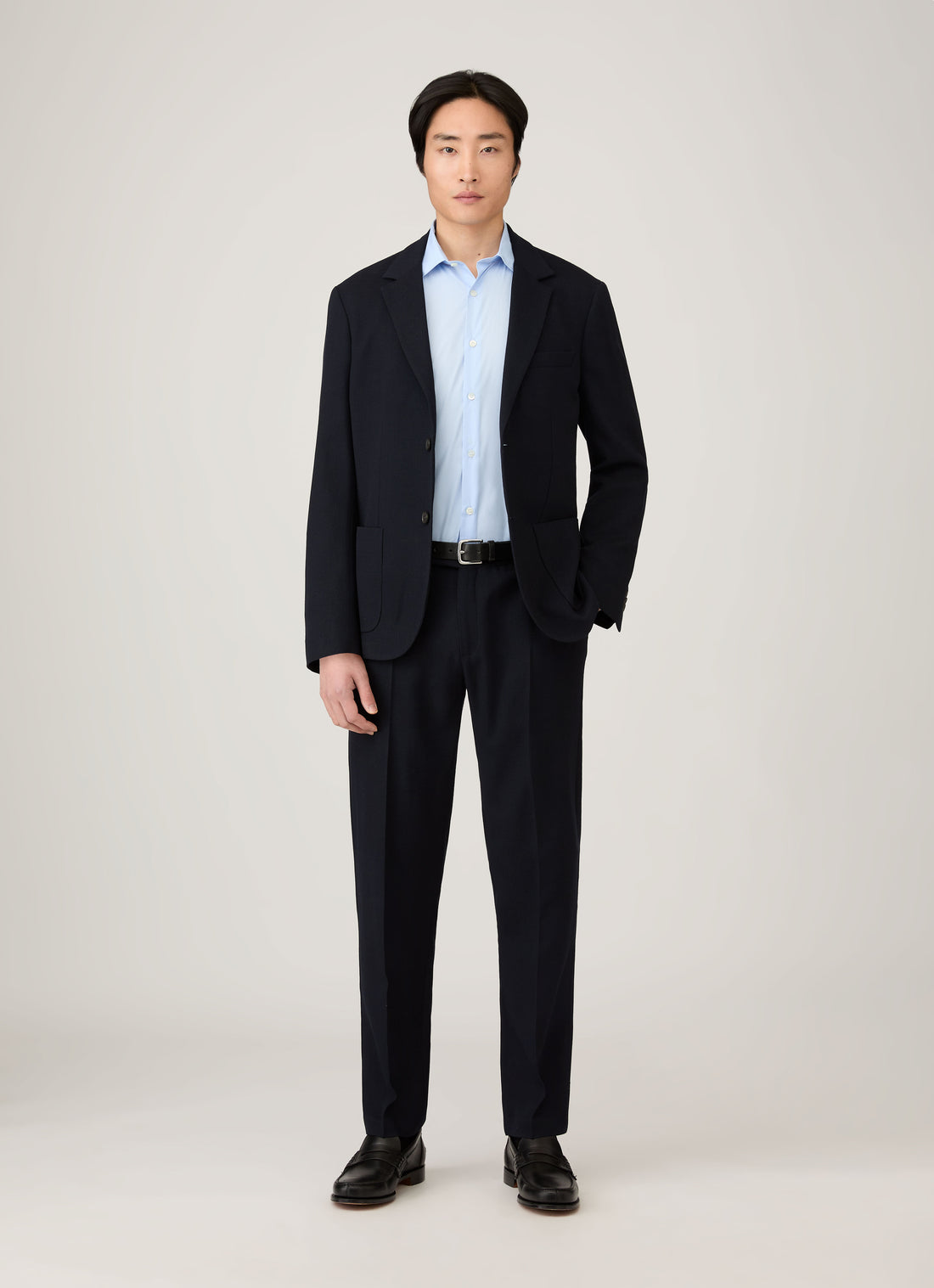Men's Textured Wool Trouser in Navy