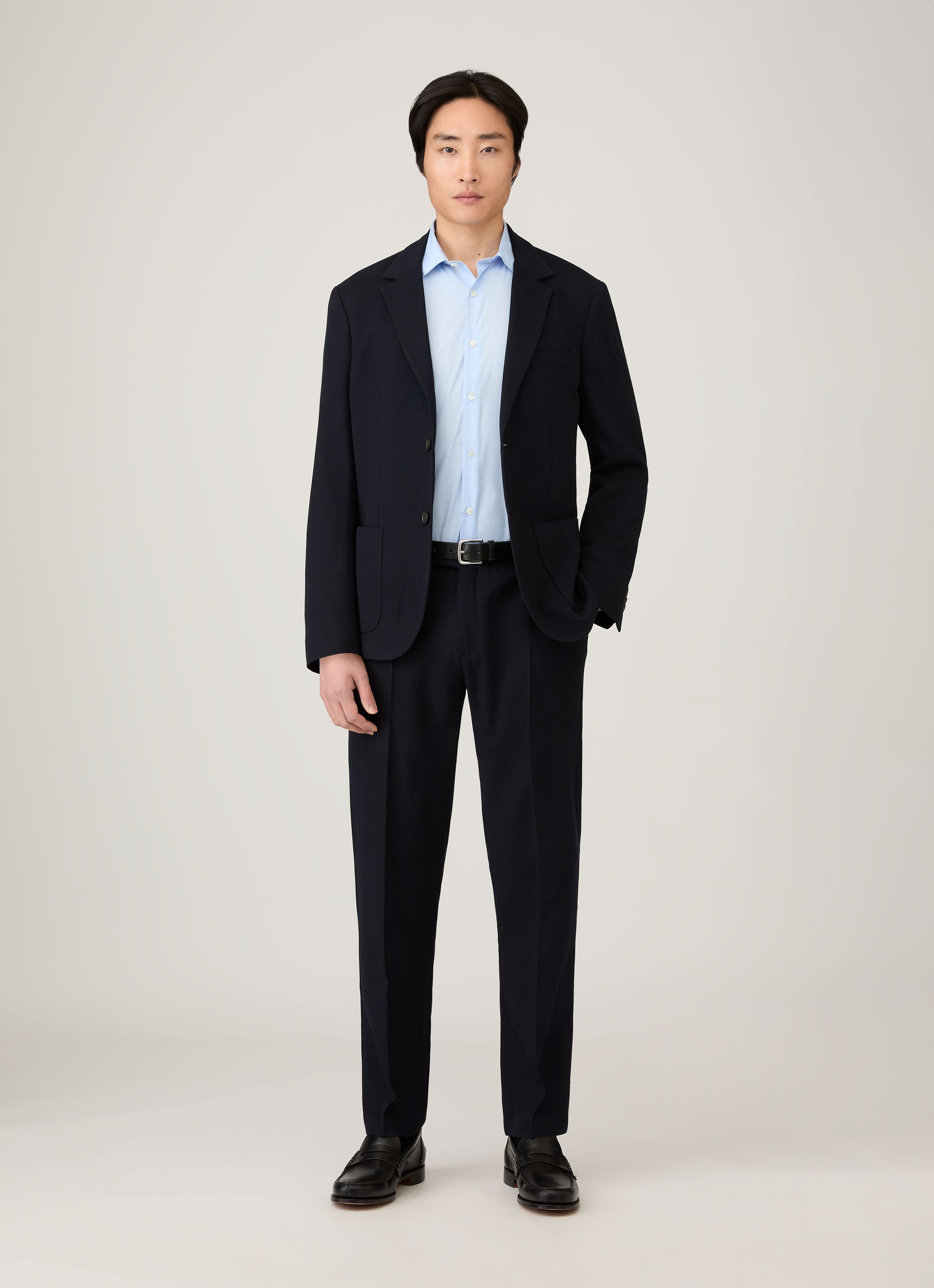Men's Textured Wool Trouser in Navy