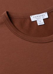 Men's Classic T-shirt in Conker Brown