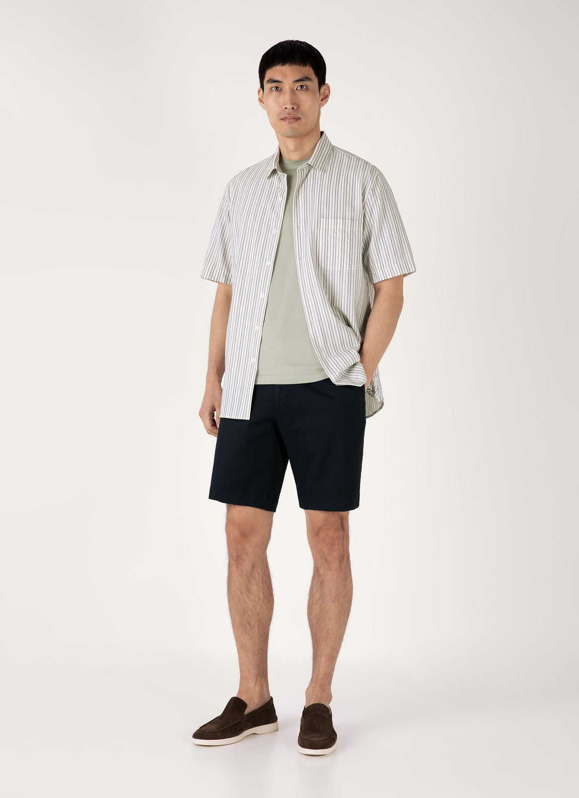 Men's Classic T-shirt in Pastel Green