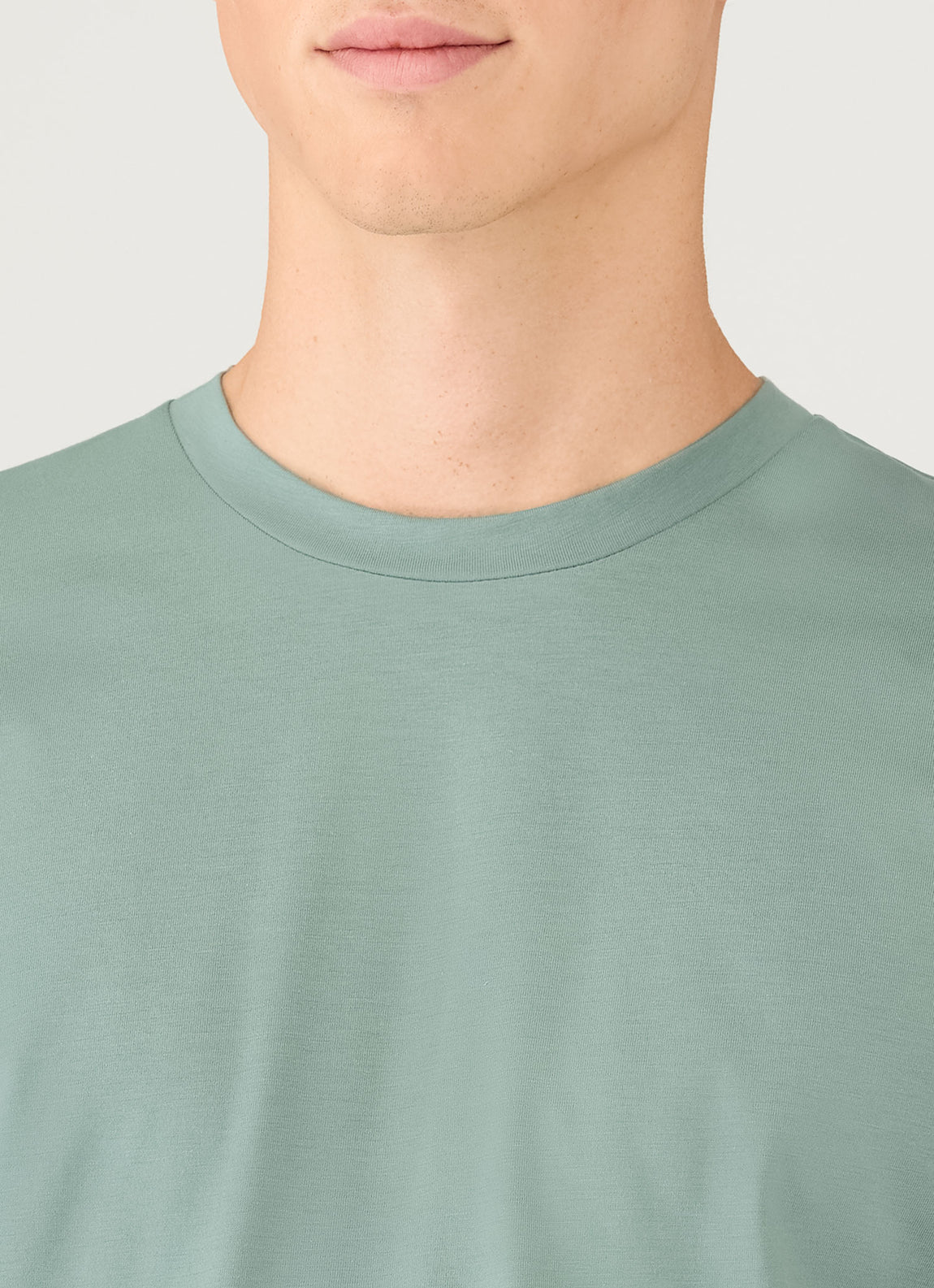 Men's Riviera Midweight T-shirt in Steel Green