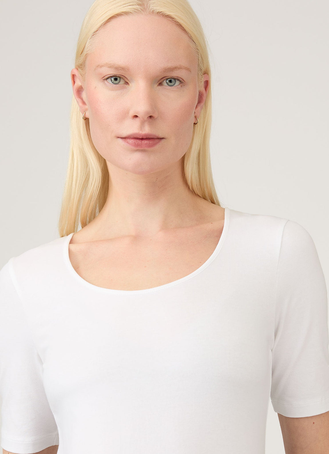 Women's Stretch Cotton Scoop Top in White