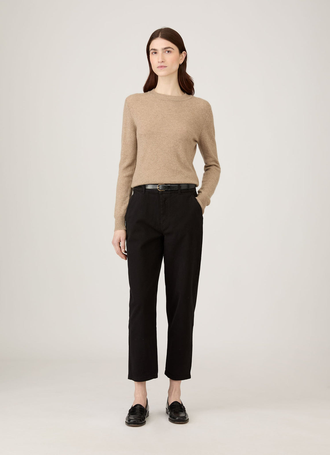 Women's Cotton Tapered Trouser in Black
