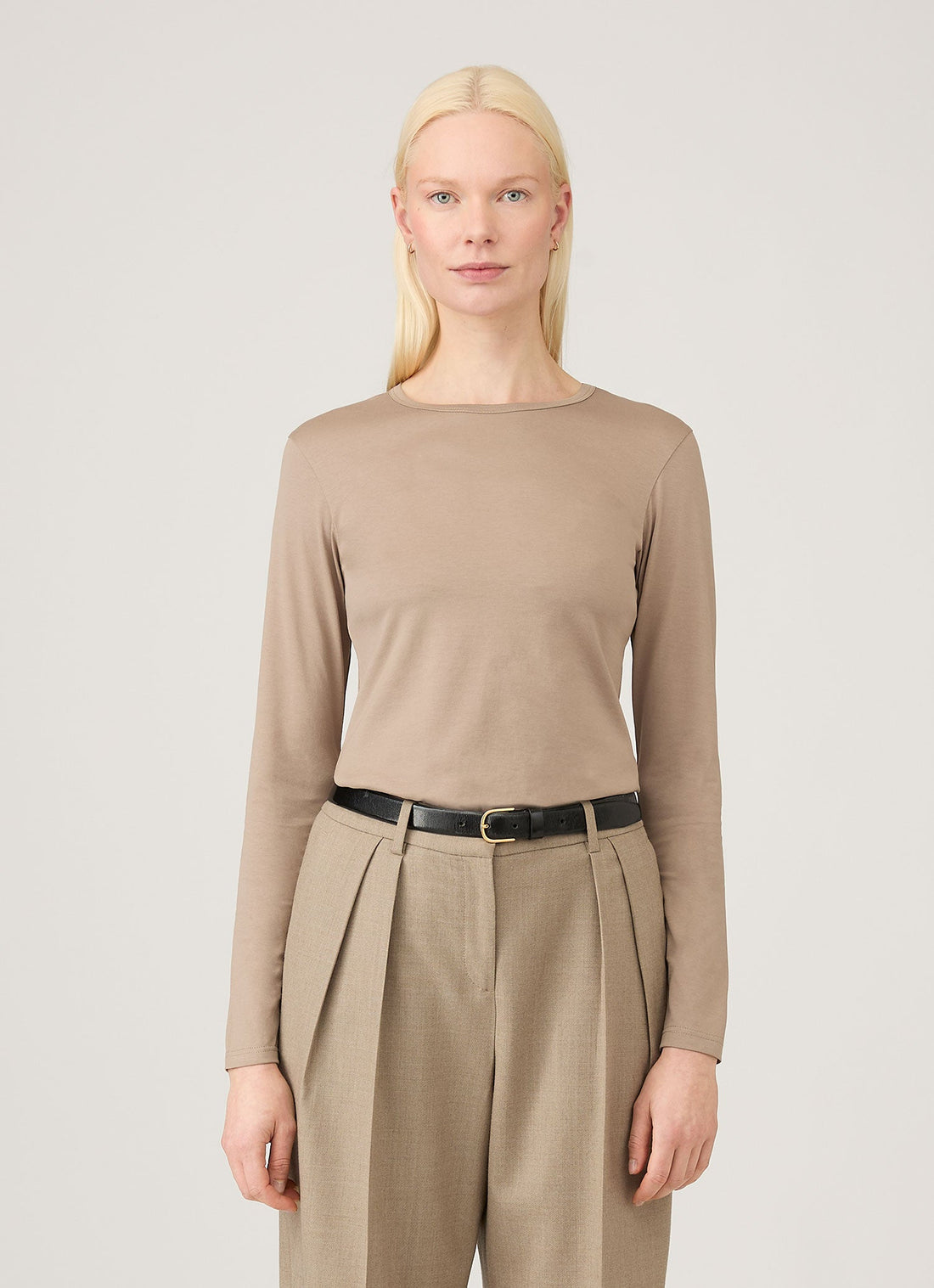 Women's Long Sleeve Classic T-shirt in Mink