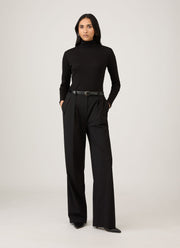 Women's Ribbbed Roll Neck in Black