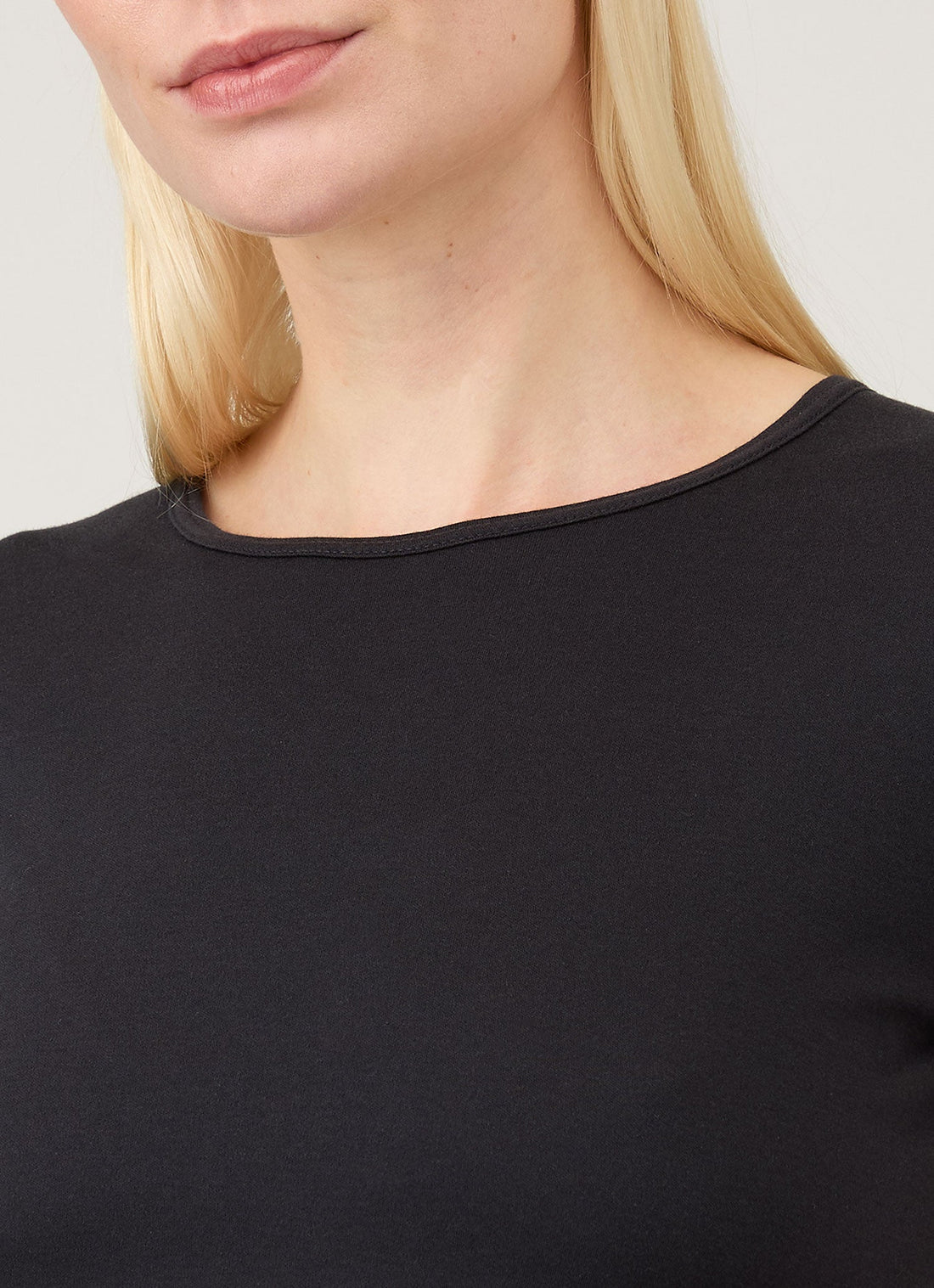 Women's Sea Island Cotton T-shirt in Black
